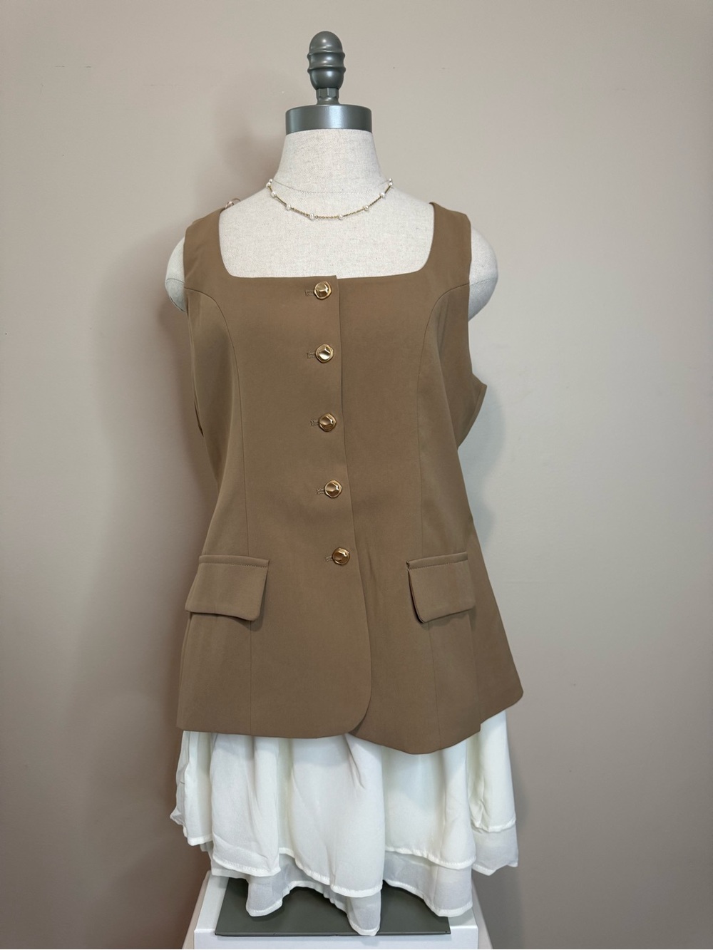 Sleeveless Square-Neck Mini Dress in Tan with Gold Buttons Large NWT Boutique